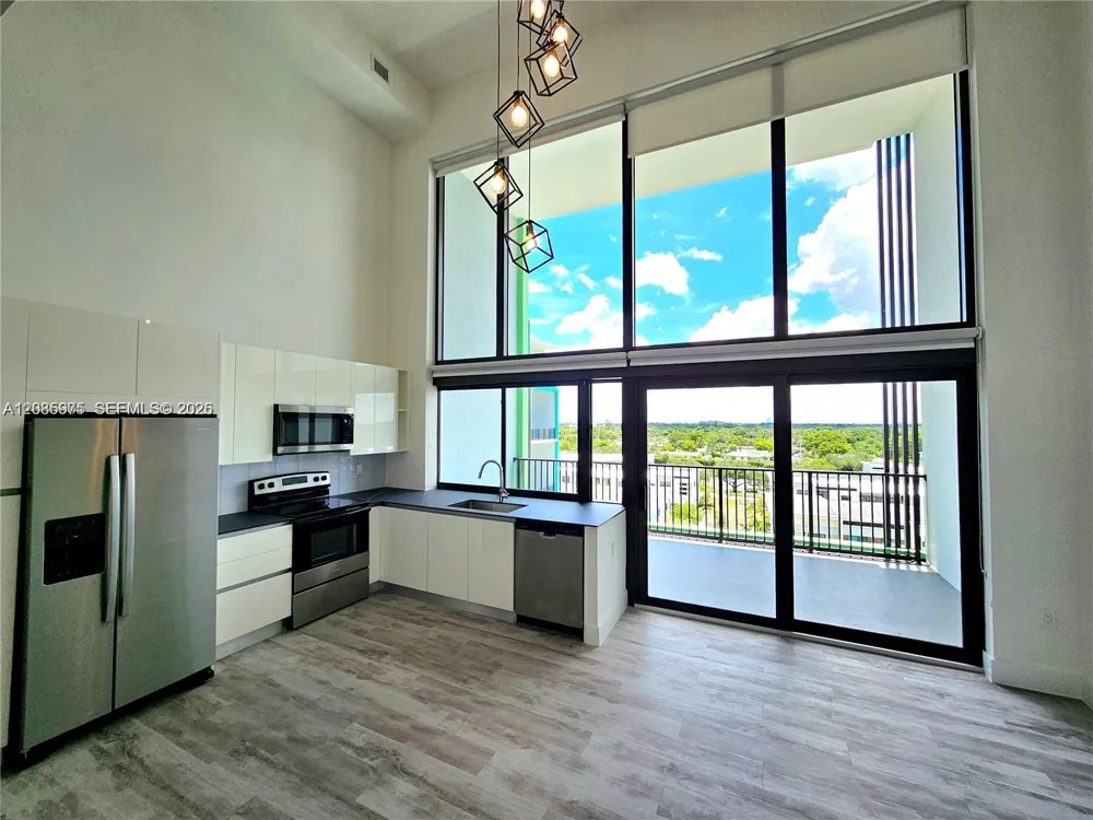 4400 Sunrise Blvd #L2-A Plantation, FL 33317