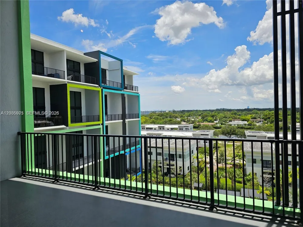 4400 Sunrise Blvd #L2-A Plantation, FL 33317