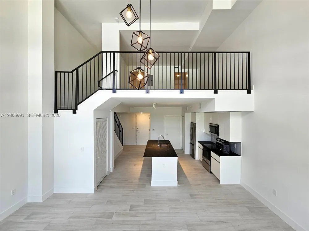 4400 Sunrise Blvd #L2-A Plantation, FL 33317