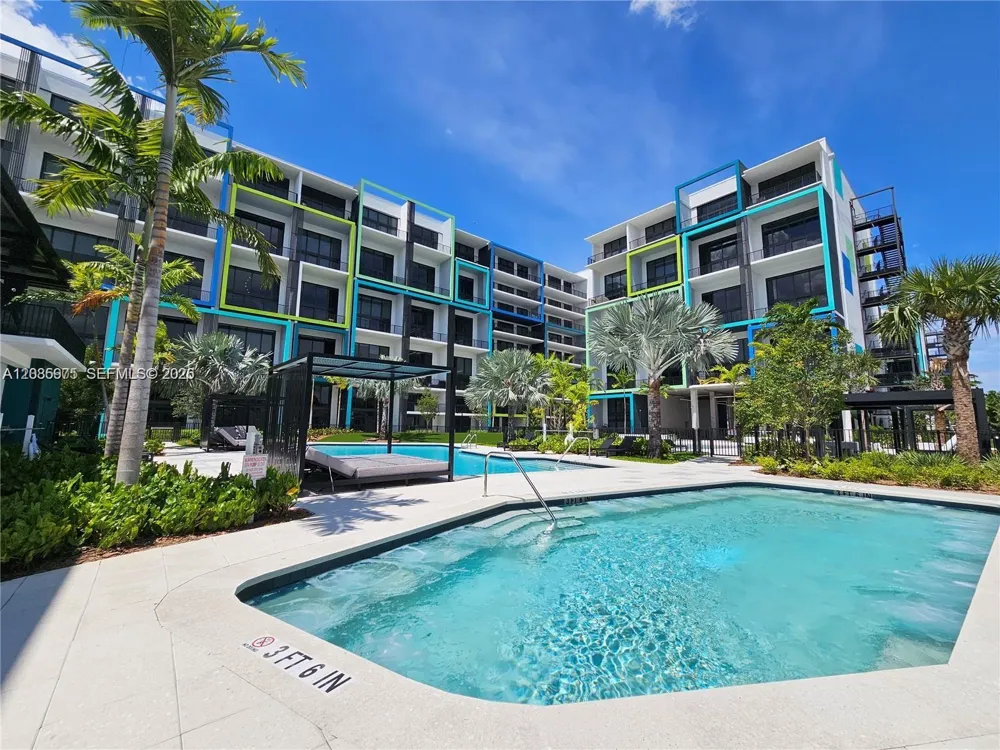 4400 Sunrise Blvd #L2-A Plantation, FL 33317