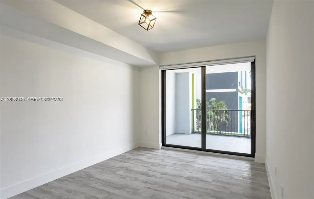 4400 Sunrise Blvd #L2-A Plantation, FL 33317