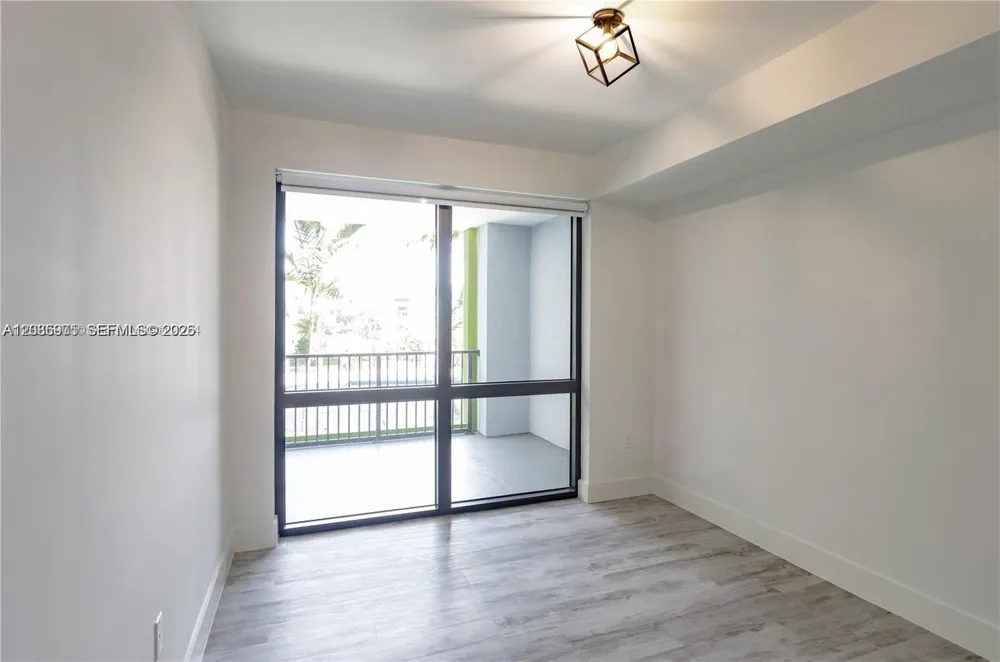 4400 Sunrise Blvd #L2-A Plantation, FL 33317