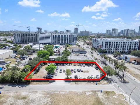 606 NW 8th Avenue