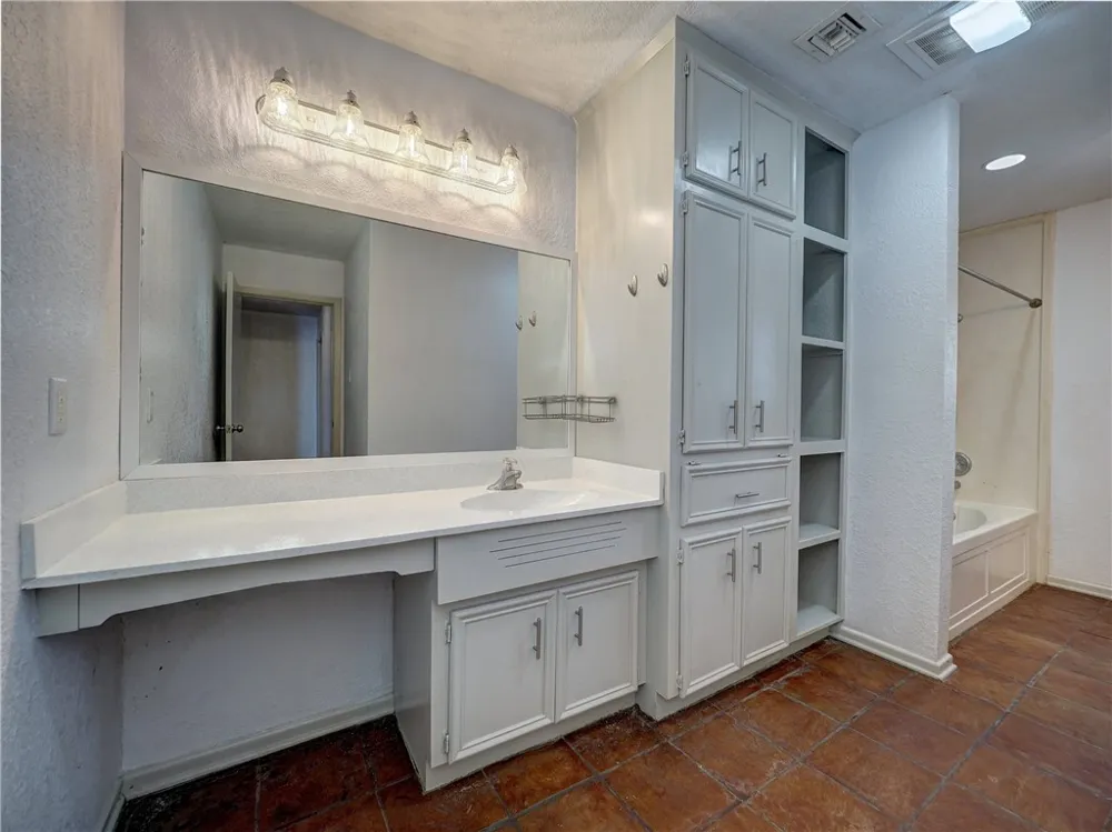 9845 Fm 1074 Taft, TX 78390