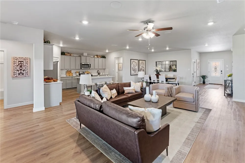 3545 Sahar Lake Drive Robstown, TX 78380