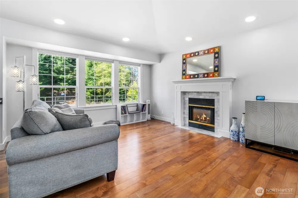 5529 1st Drive W Everett, WA 98203