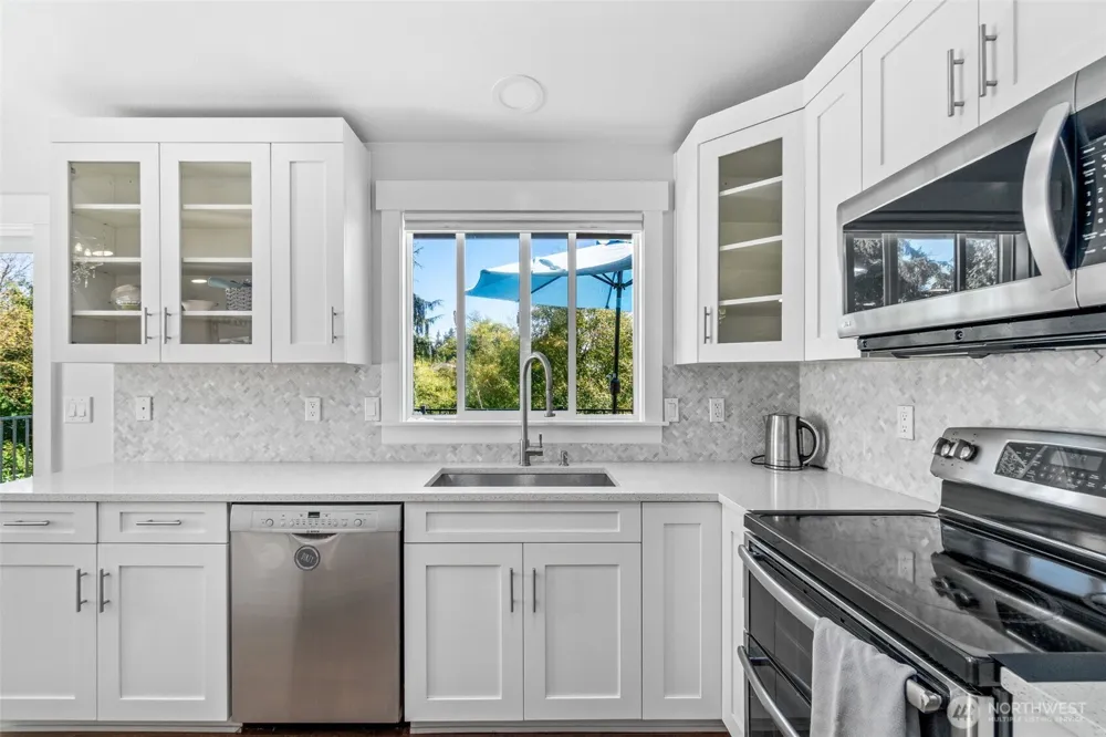 5529 1st Drive W Everett, WA 98203