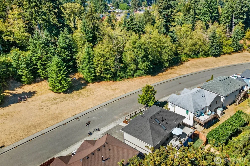 5529 1st Drive W Everett, WA 98203