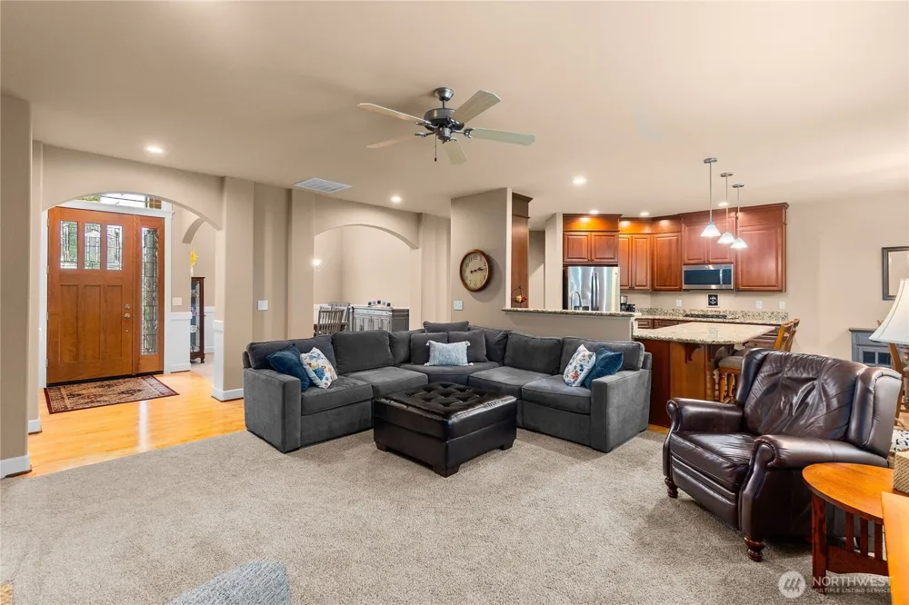 4628 Prestwick Lane SE Olympia, WA 98513