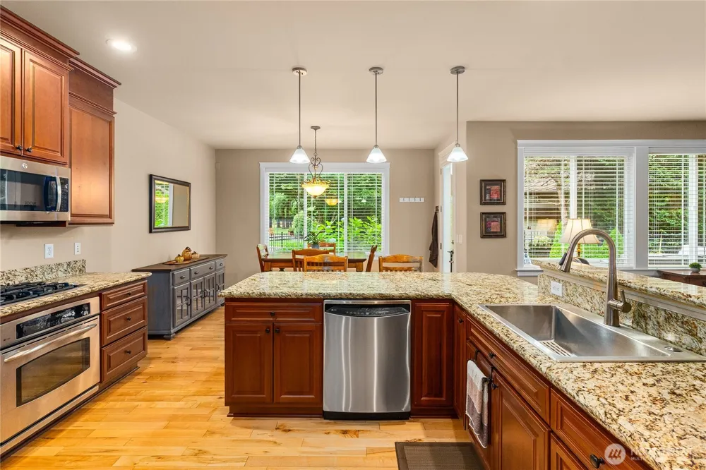 4628 Prestwick Lane SE Olympia, WA 98513