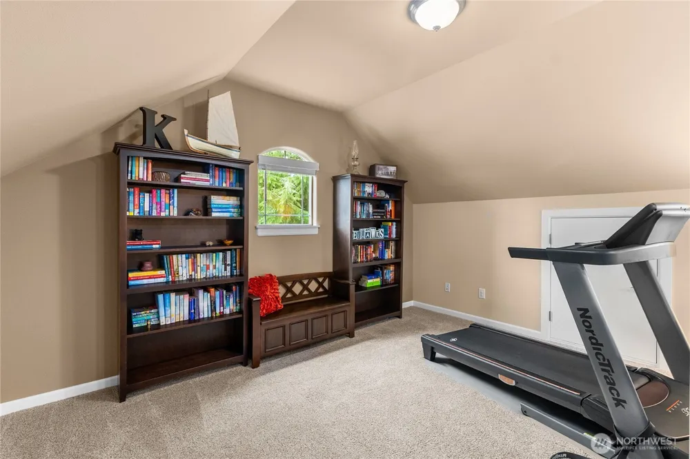 4628 Prestwick Lane SE Olympia, WA 98513