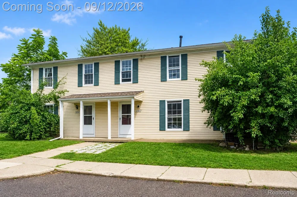 6980 Harvard Lane #127 Canton Charter Township, MI 48187
