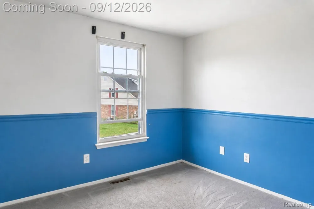 6980 Harvard Lane #127 Canton Charter Township, MI 48187