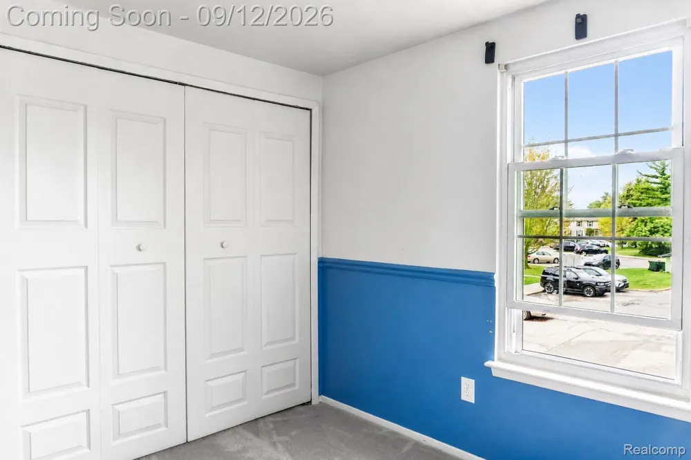 6980 Harvard Lane #127 Canton Charter Township, MI 48187