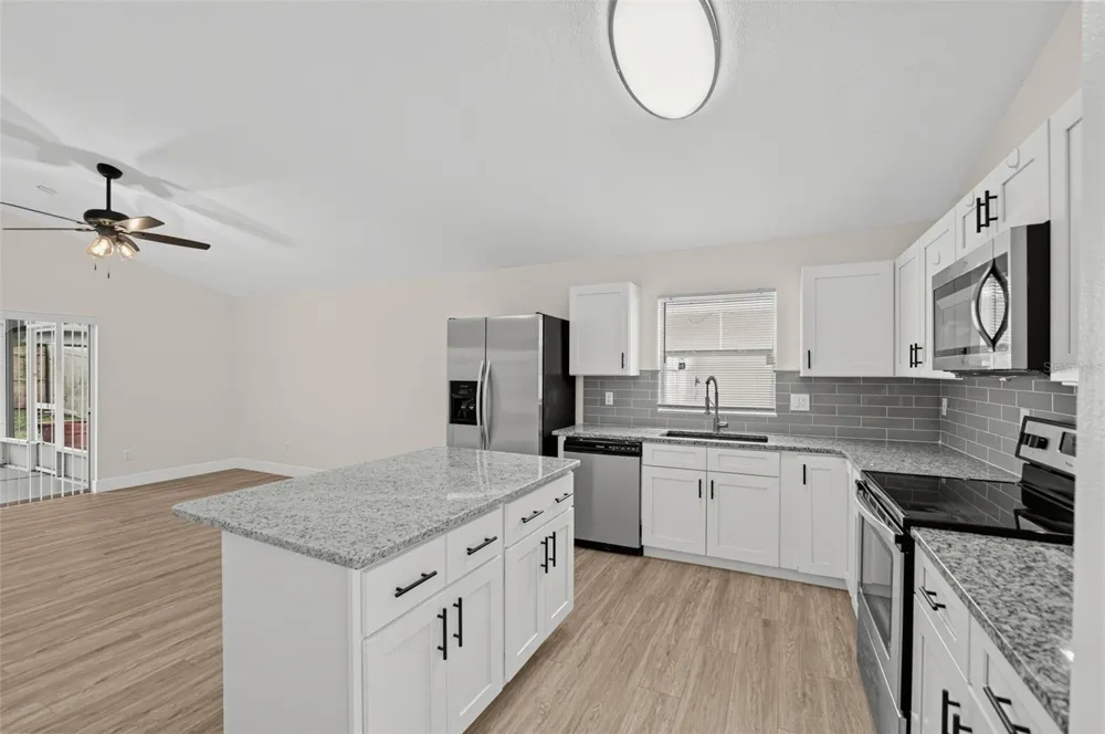 1015 BARTLETT COURT Oviedo, FL 32765