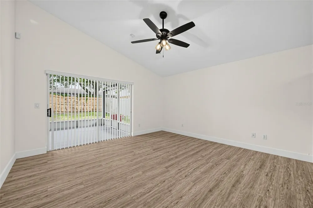 1015 BARTLETT COURT Oviedo, FL 32765