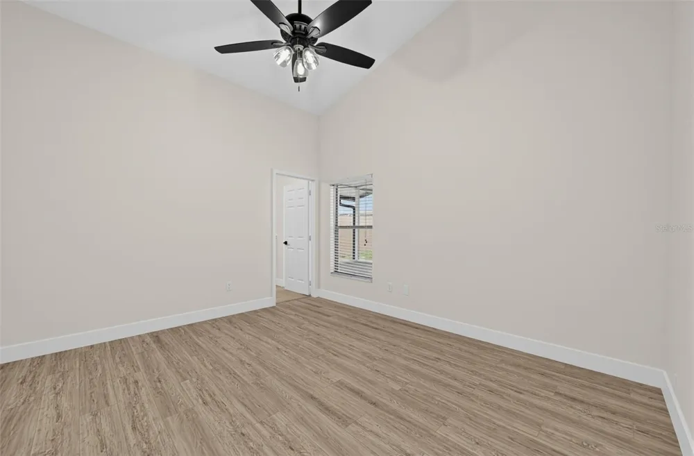 1015 BARTLETT COURT Oviedo, FL 32765