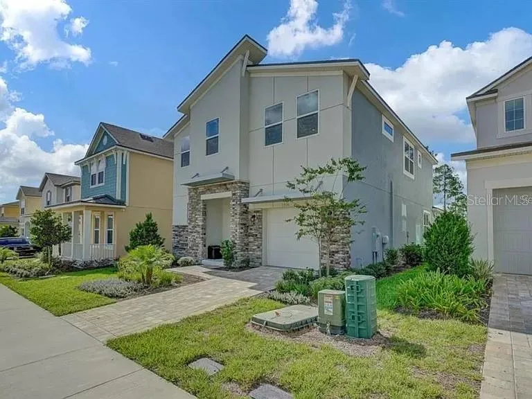 1516 NASSAU POINT TRAIL Kissimmee, FL 34747