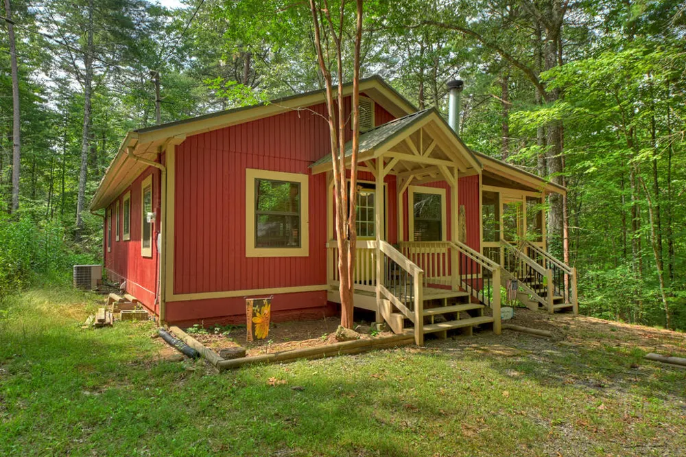 241 Mystic Lane Blue Ridge, IA 50513