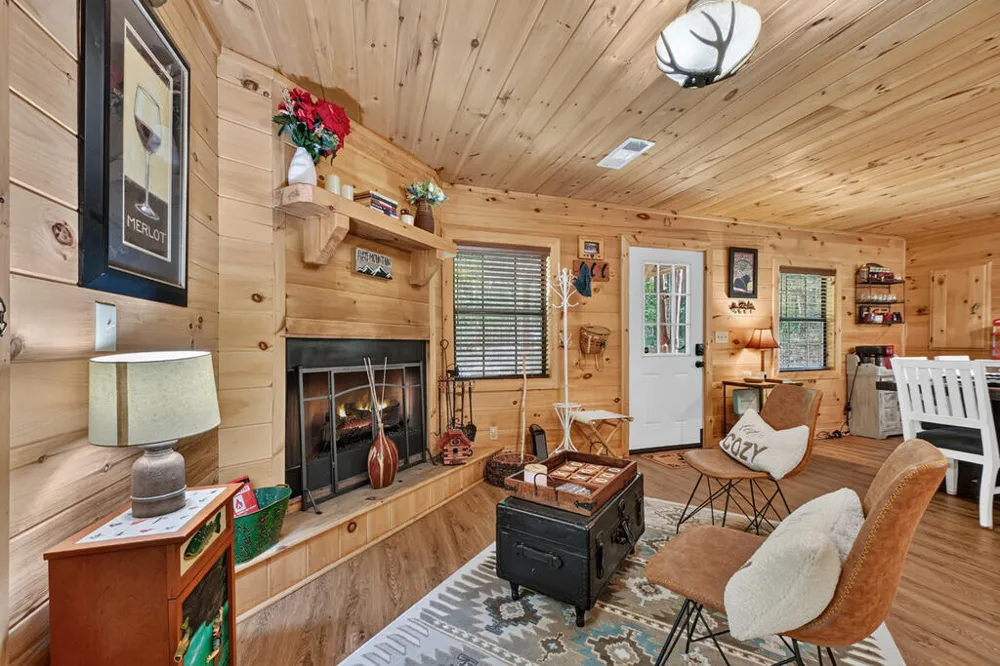 241 Mystic Lane Blue Ridge, IA 50513