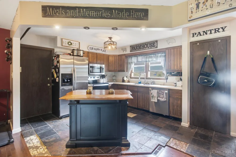 9681 Placid Drive West Chester, OH 45241