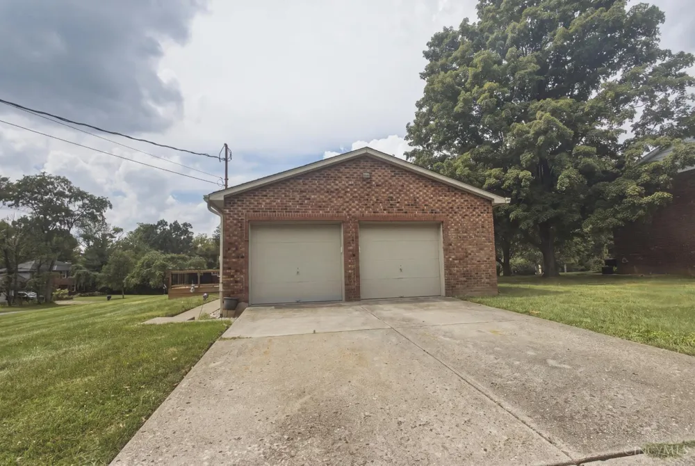 9681 Placid Drive West Chester, OH 45241
