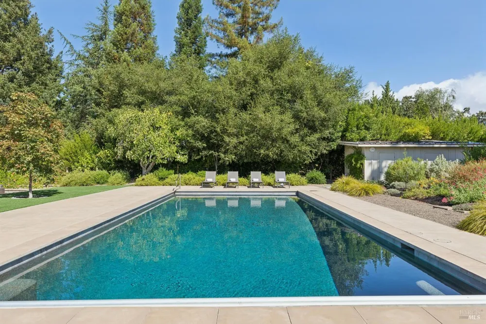 12297 Adine Court Glen Ellen, CA 95442