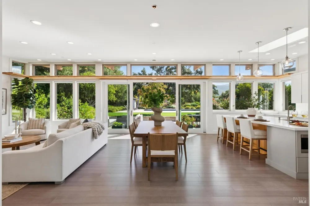 12297 Adine Court Glen Ellen, CA 95442