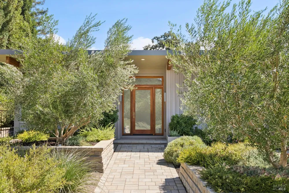 12297 Adine Court Glen Ellen, CA 95442