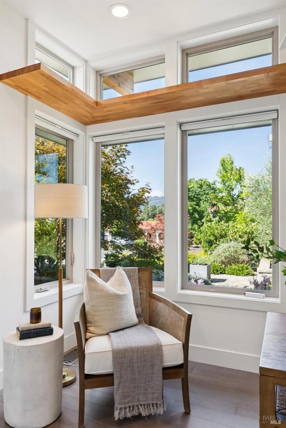 12297 Adine Court Glen Ellen, CA 95442