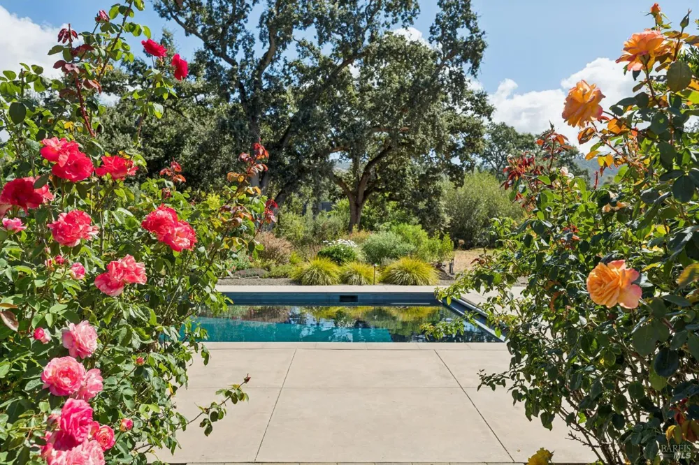 12297 Adine Court Glen Ellen, CA 95442