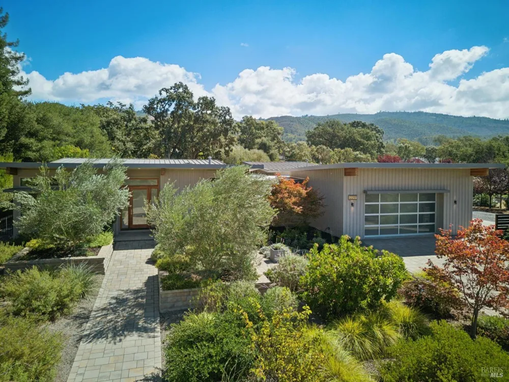 12297 Adine Court Glen Ellen, CA 95442