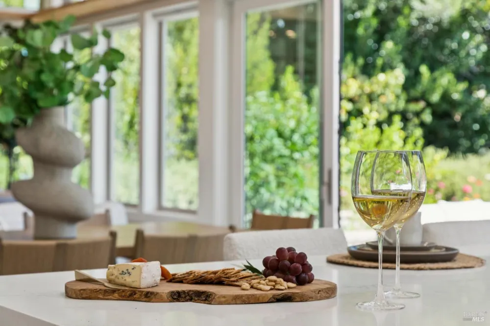 12297 Adine Court Glen Ellen, CA 95442
