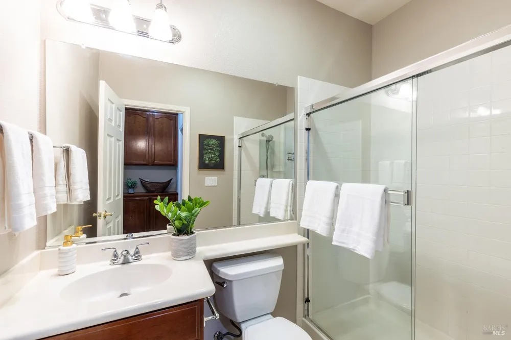 720 Wintergreen Court Napa, CA 94559