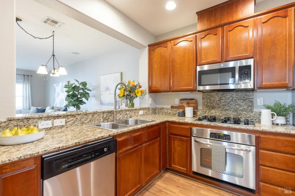 720 Wintergreen Court Napa, CA 94559