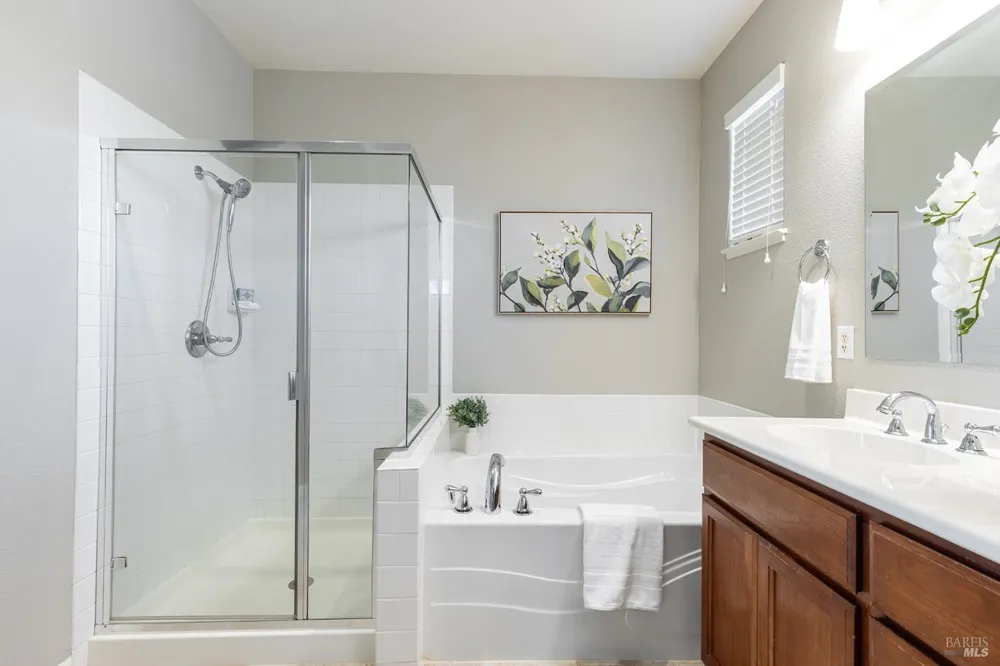 720 Wintergreen Court Napa, CA 94559