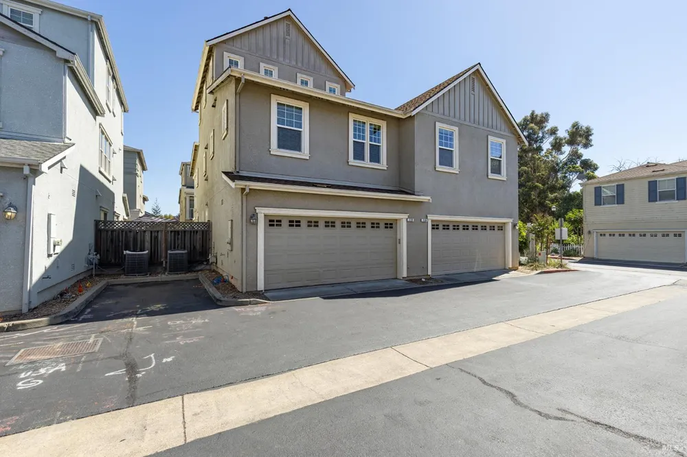 720 Wintergreen Court Napa, CA 94559