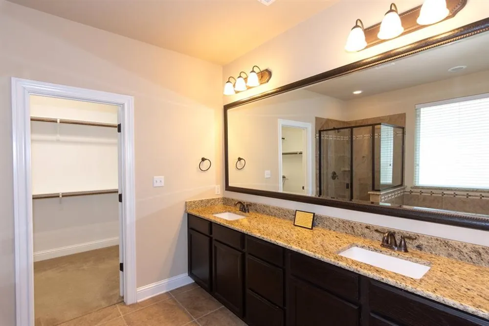 12004 Versante Circle #VH37 Austin, TX 78726