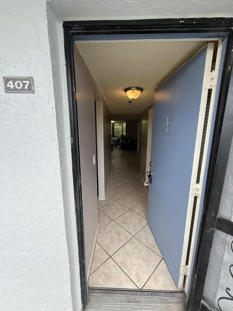 4760 W Lucerne Lakes Blvd W #407