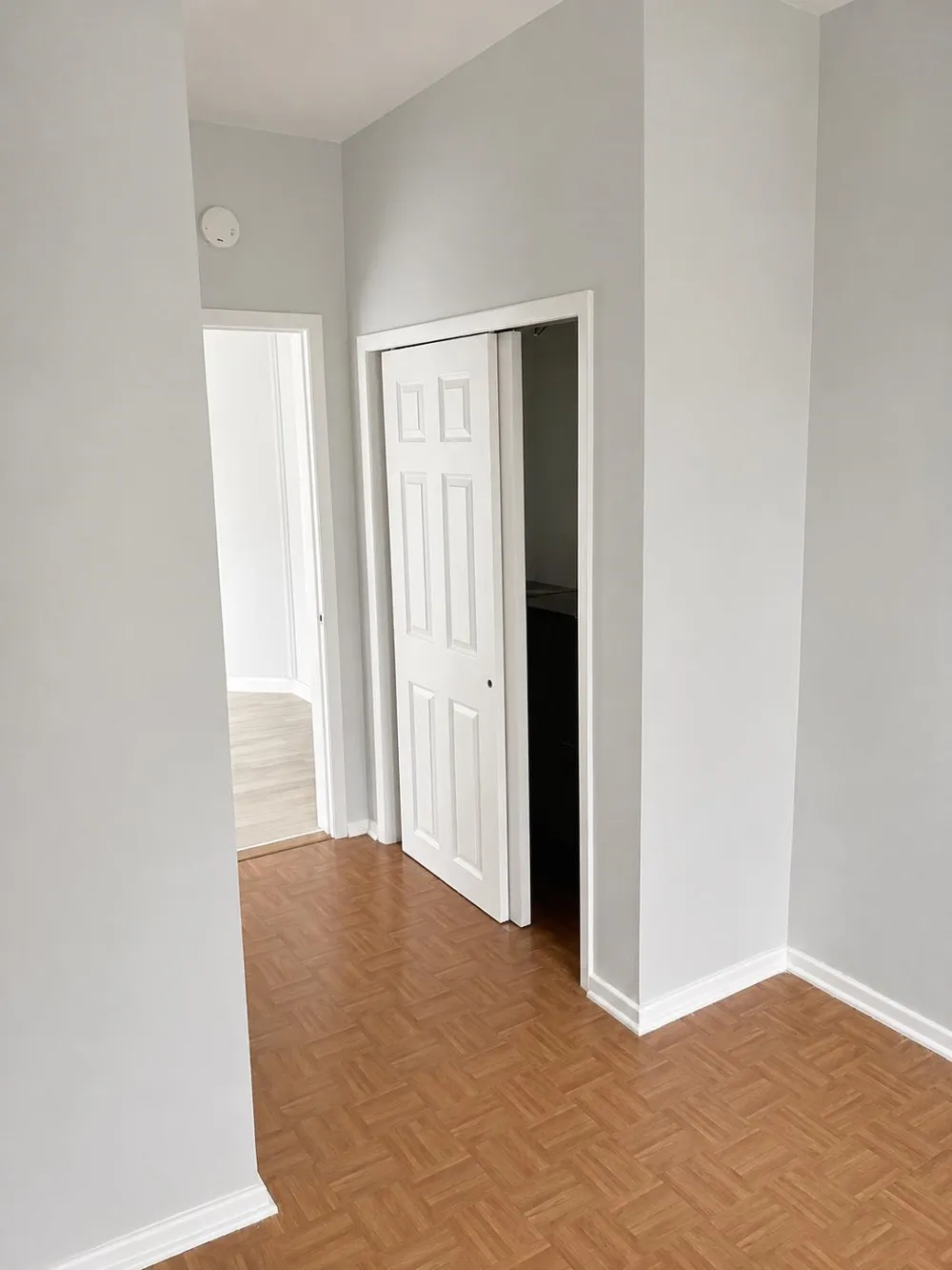 792 BROADWAY Bayonne, NJ 07002