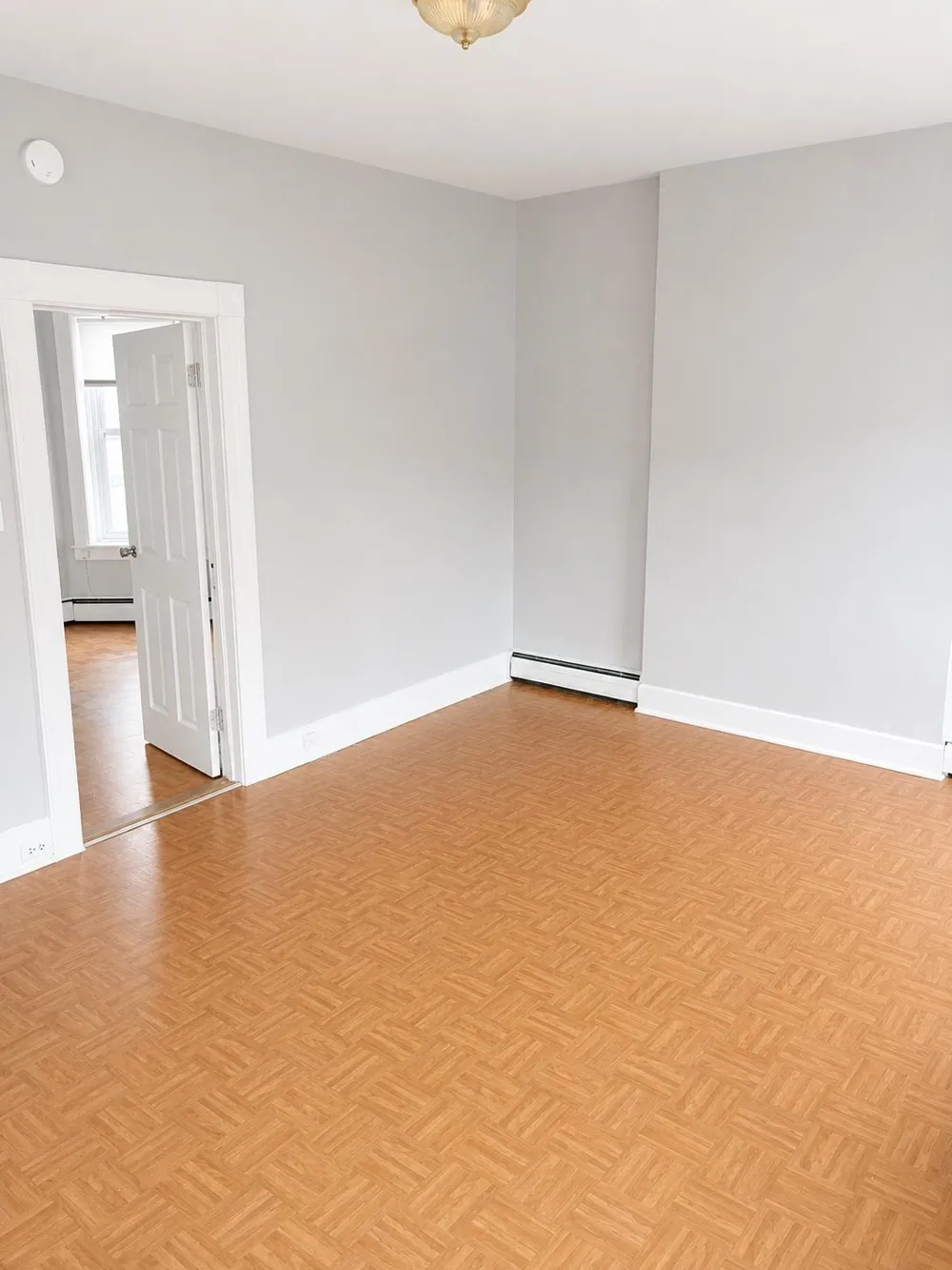 792 BROADWAY Bayonne, NJ 07002