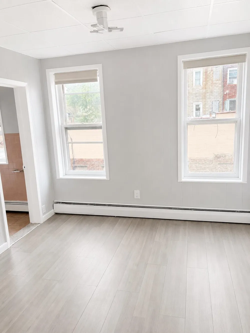 792 BROADWAY Bayonne, NJ 07002