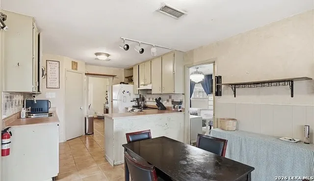 384 WATERWAY PASS New Braunfels, TX 78130