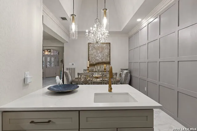 4 WATERFORD GLN San Antonio, TX 78257