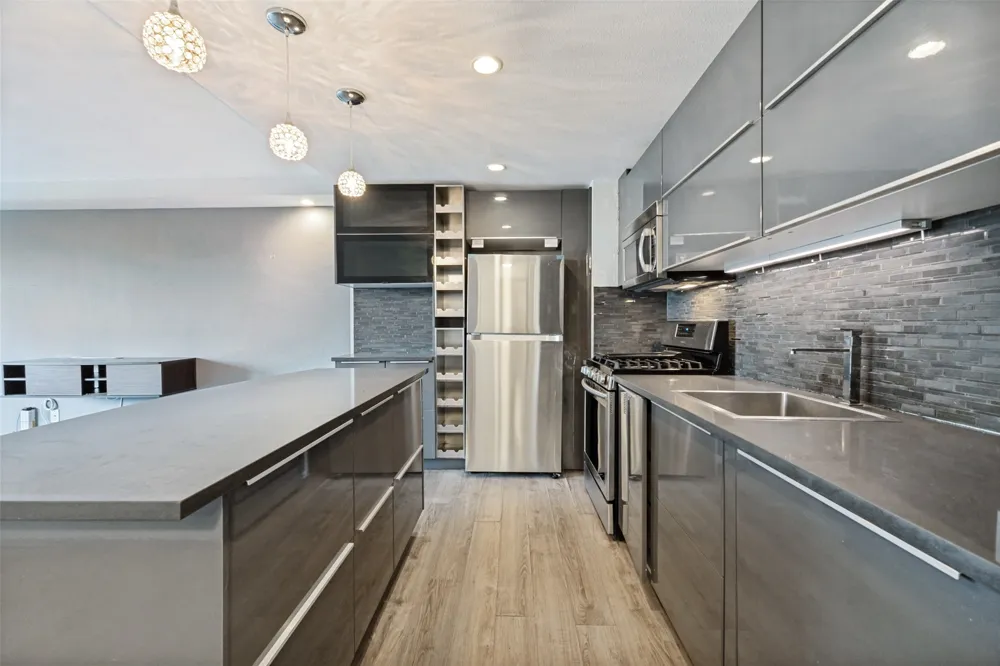 3883 Turtle Creek Boulevard #808 Dallas, TX 75219