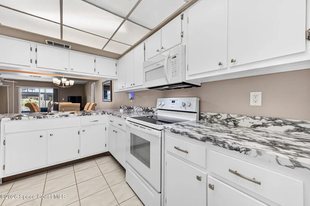 1700 Atlantic Avenue #212 Cocoa Beach, FL 32931