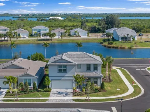 4597 Nautilus Circle