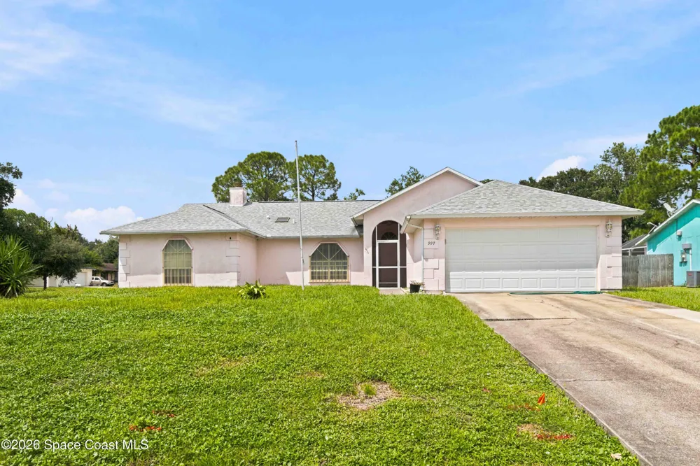 997 Hood Street NW Palm Bay, FL 32907