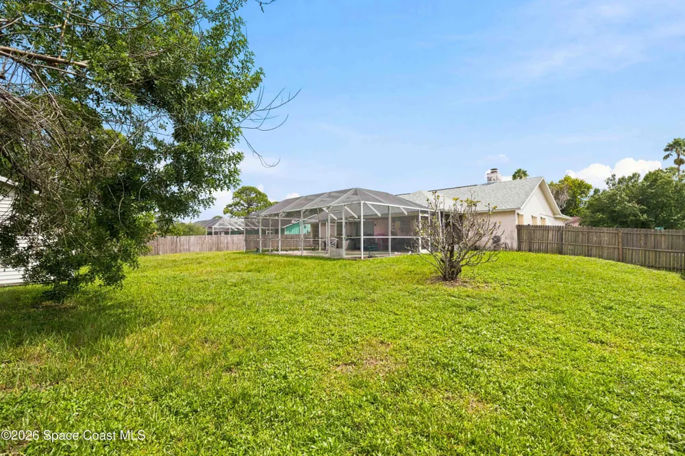 997 Hood Street NW Palm Bay, FL 32907