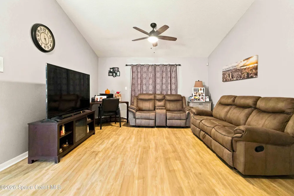997 Hood Street NW Palm Bay, FL 32907